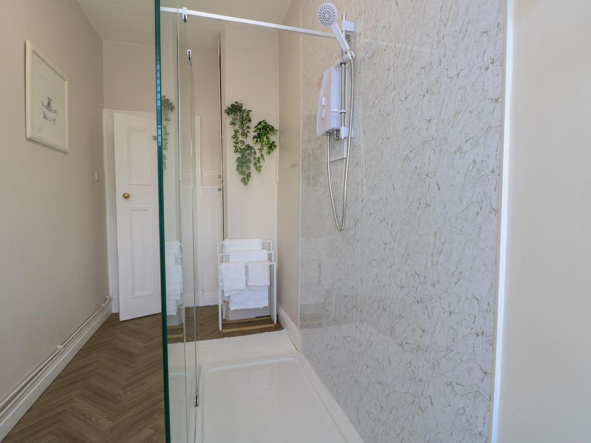 Rhos Retreat No 7 Apartment Ngoại thất bức ảnh