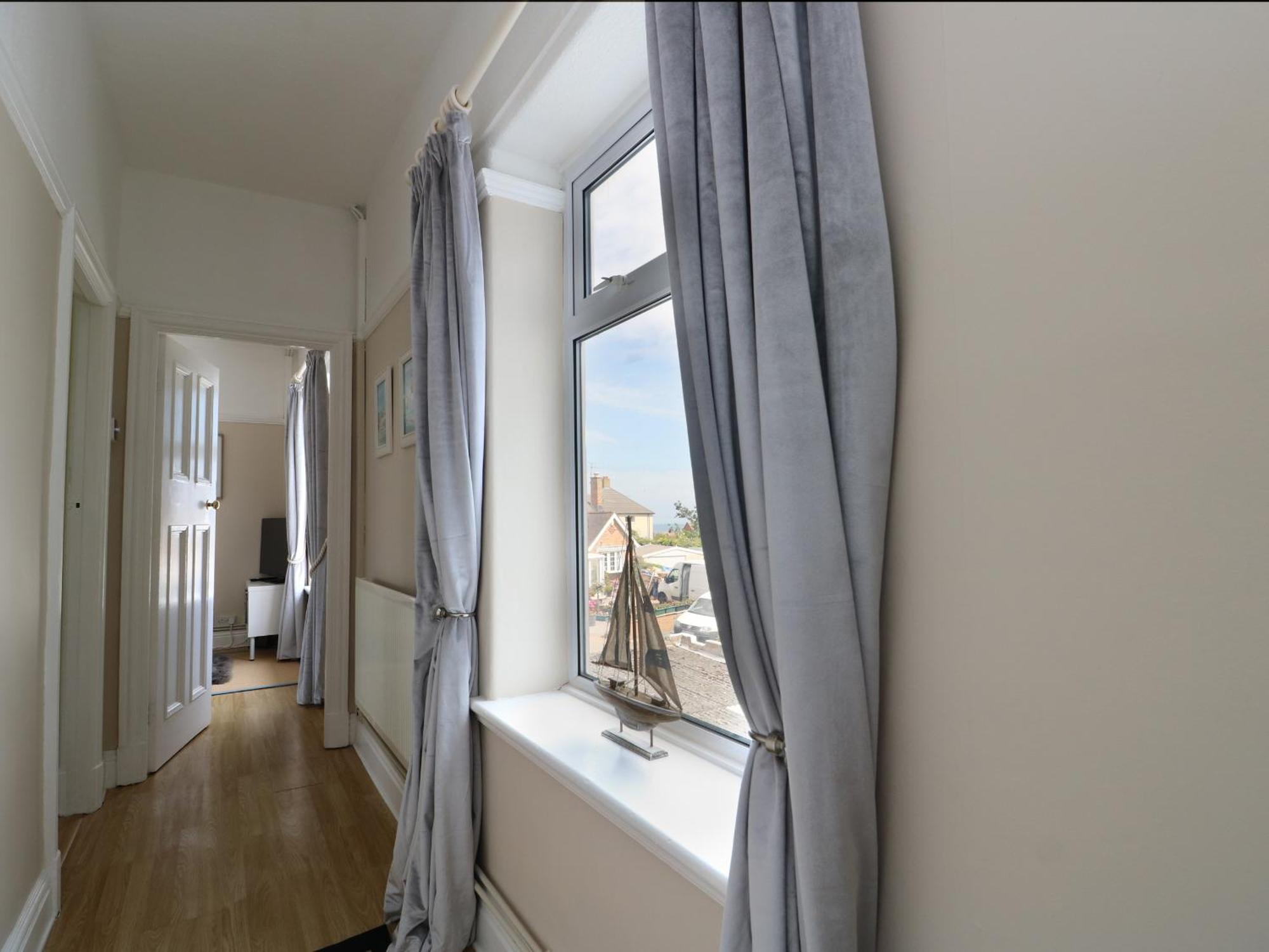Rhos Retreat No 7 Apartment Ngoại thất bức ảnh